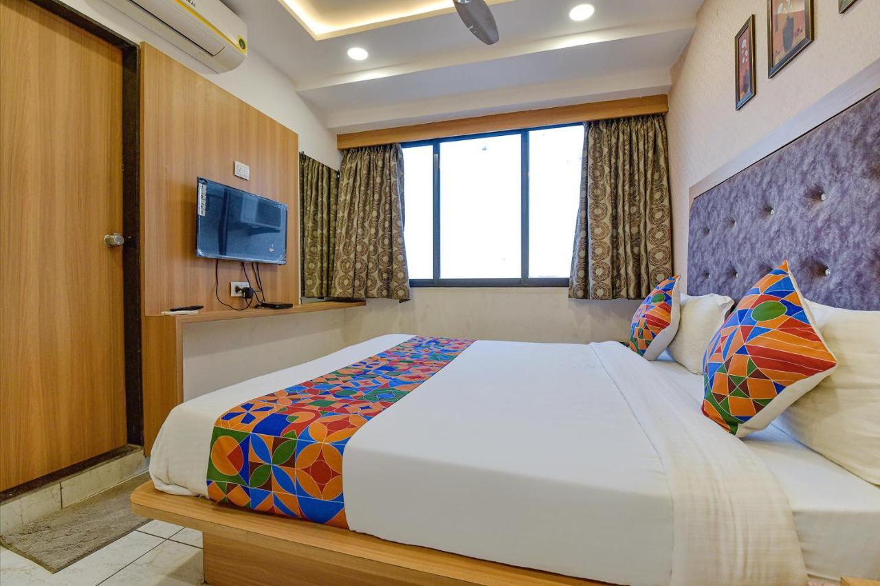 Hotel Legrand.Inn Ahmadábád Kültér fotó