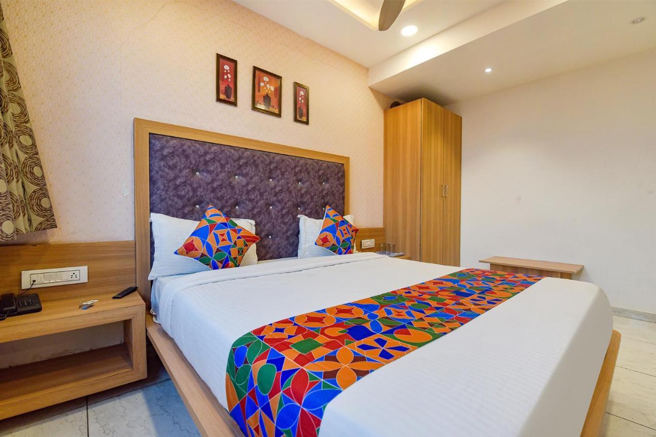 Hotel Legrand.Inn Ahmadábád Kültér fotó