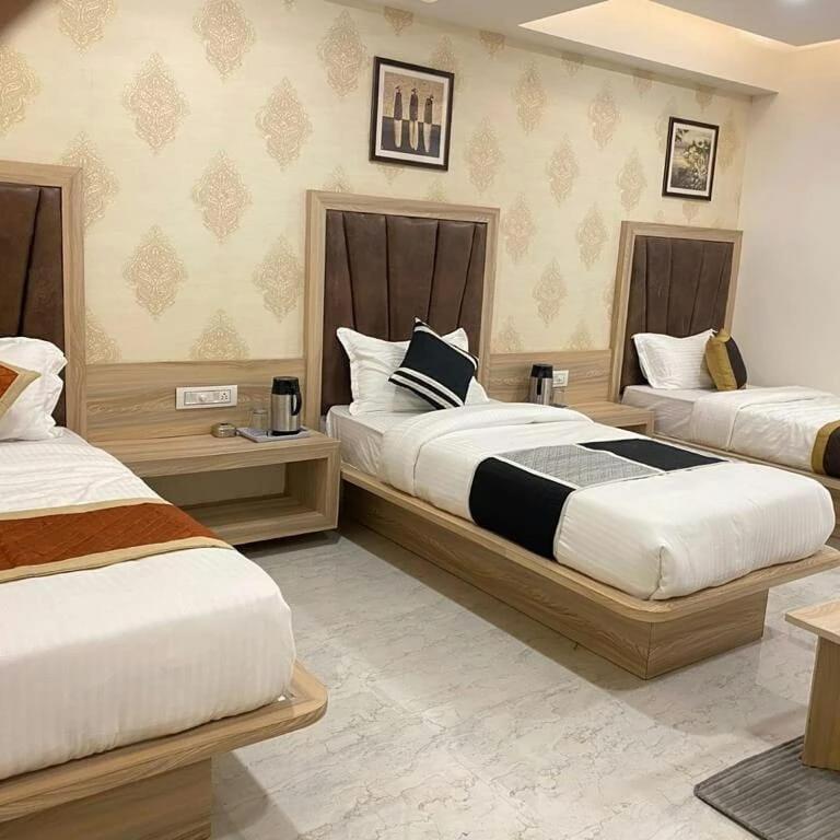 Hotel Legrand.Inn Ahmadábád Kültér fotó