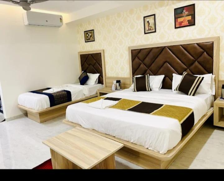 Hotel Legrand.Inn Ahmadábád Kültér fotó